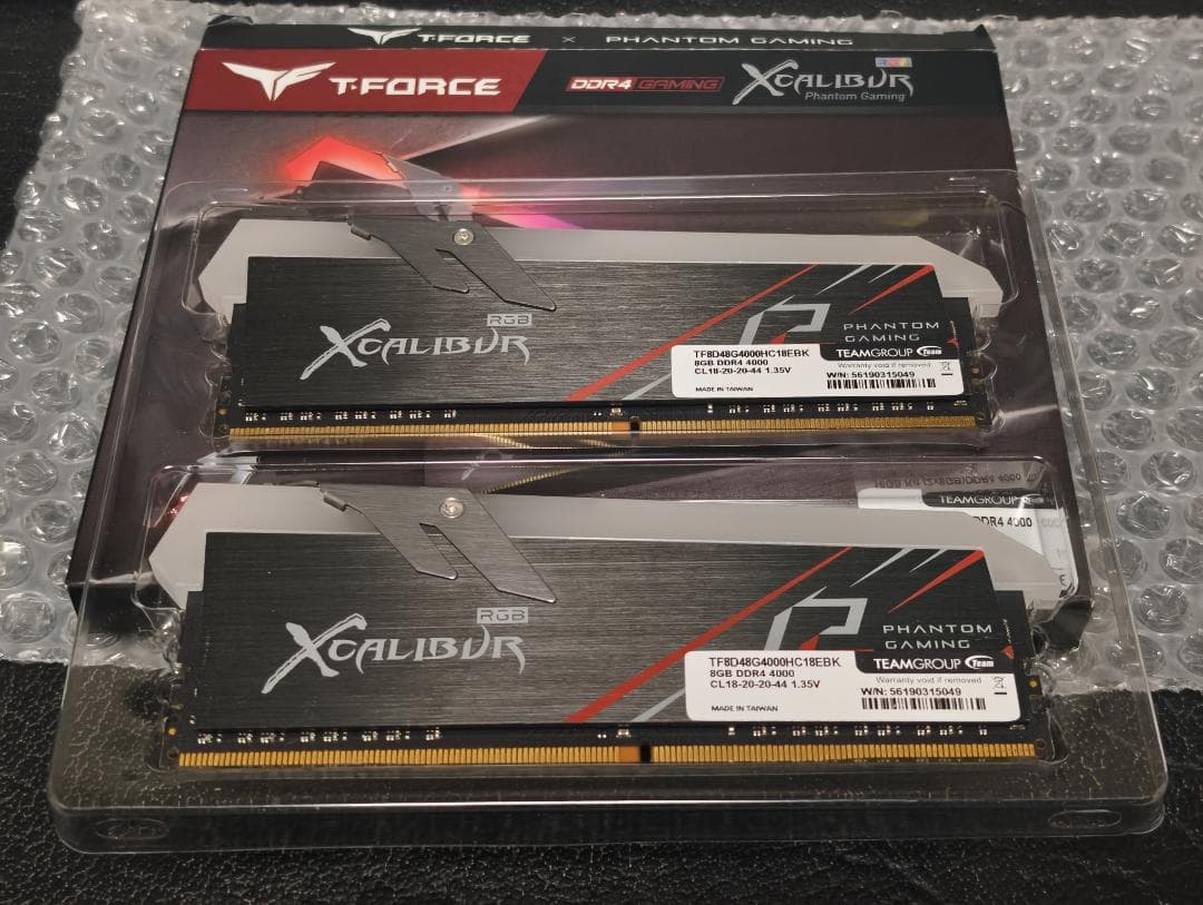 メモリー T-FORCE PHANTOM GAMING(RGB XCALIBVR)16GB