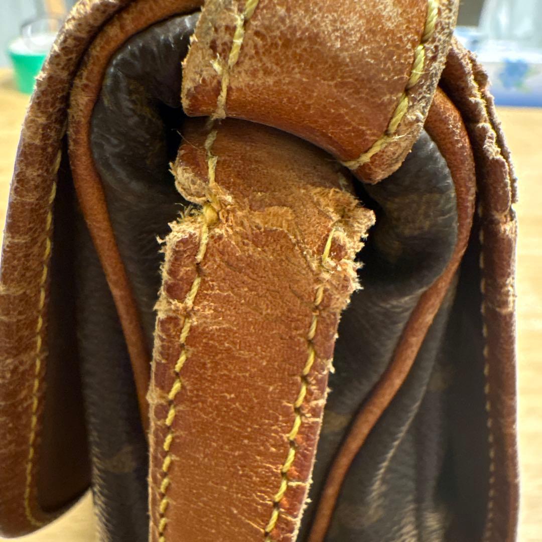 ゼ*ル様 ルイヴィトン　ソミュール30