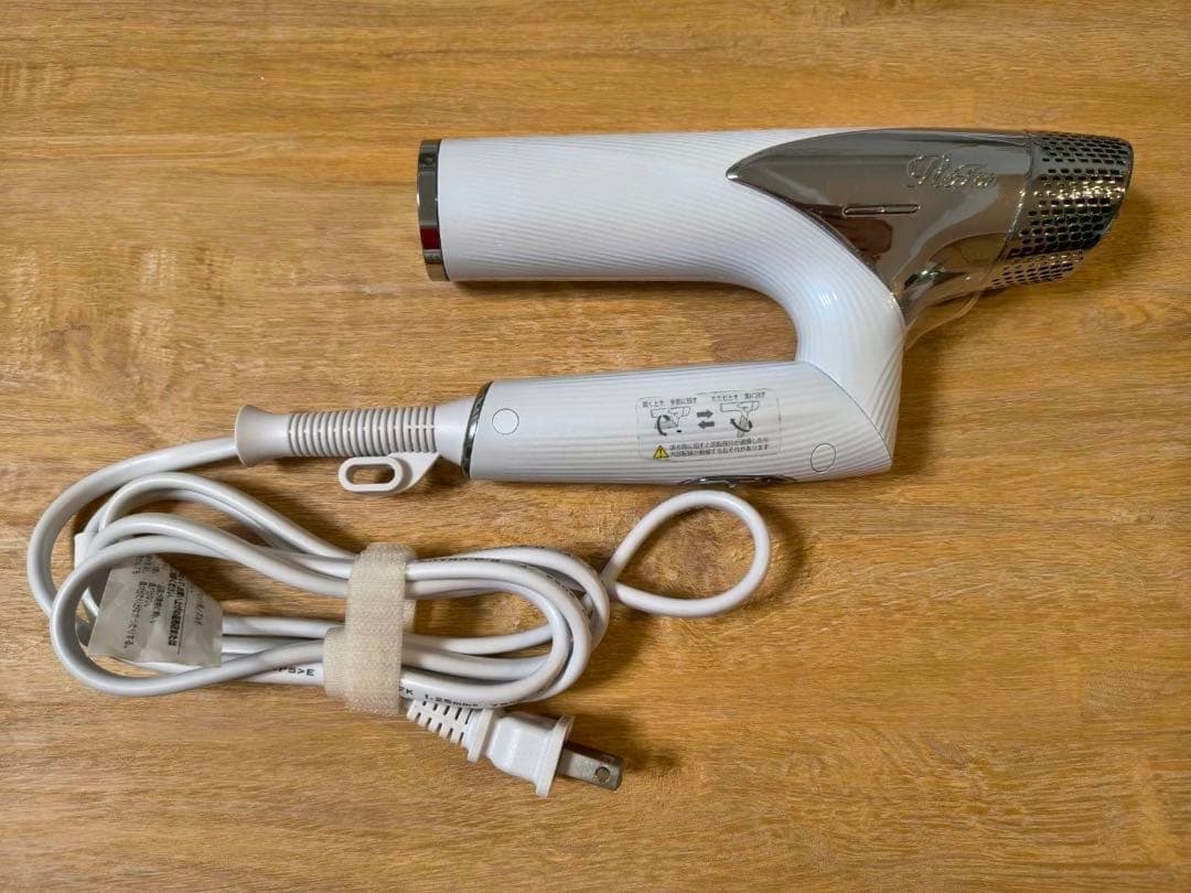 【中古】2024年製 ReFa ドライヤー RE-AN-02A