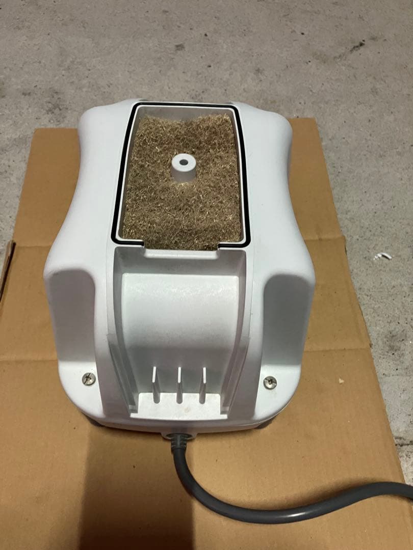 浄化槽、水槽エアーポンプ　ニッコー　NT-100