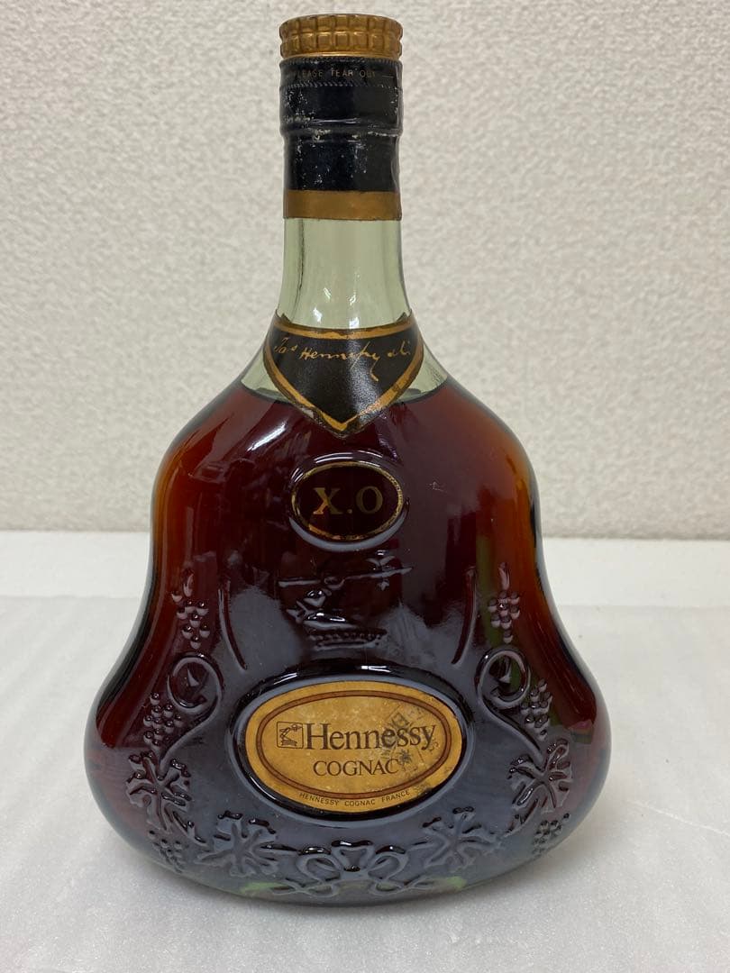 3-2313 Hennessy XO 古酒　金キャップ　グリーンボトル