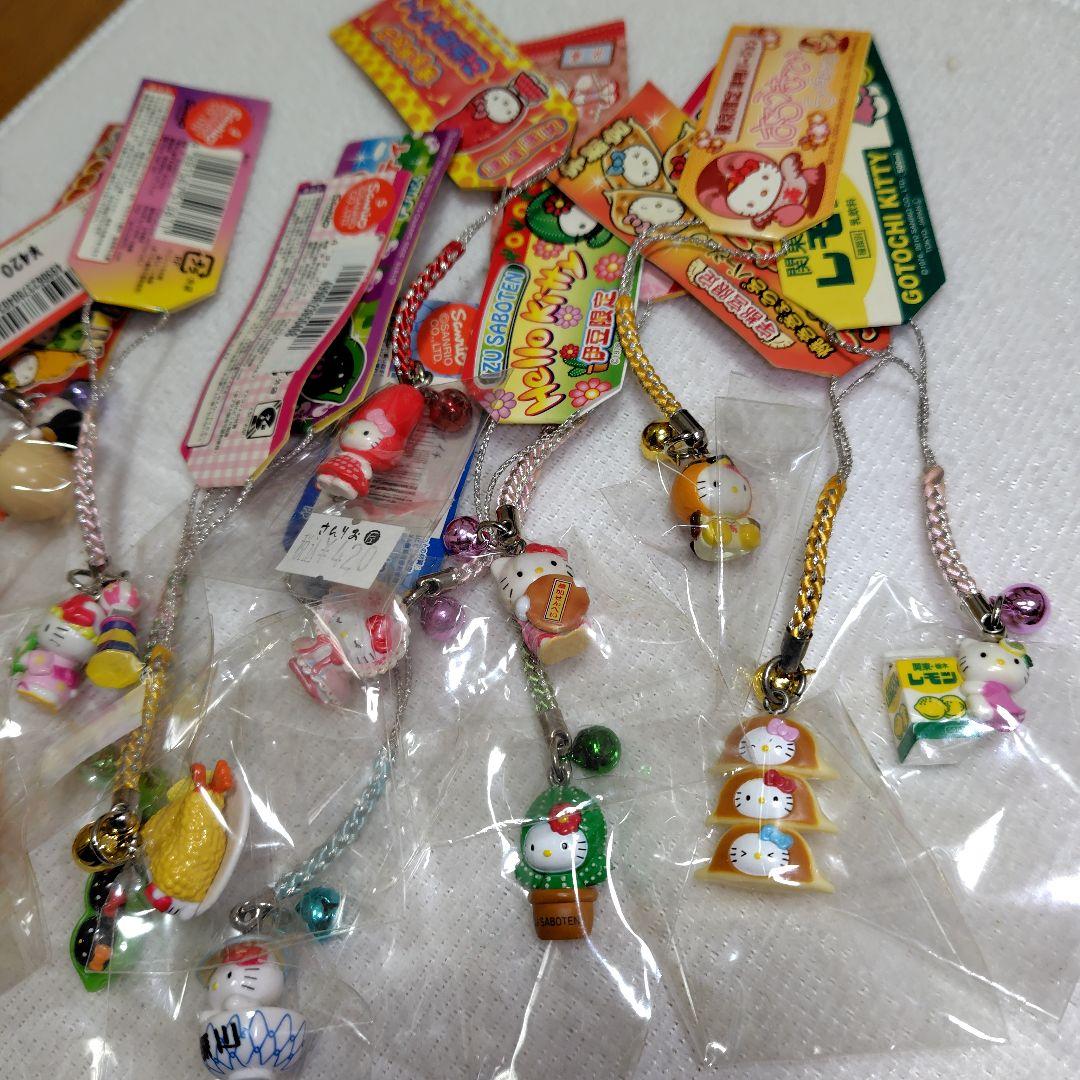 激レア　ご当地キティ　ハローキティ　大量 まとめ売り　根付　ストラップ 77個