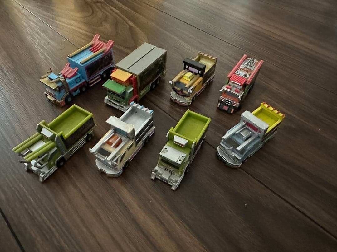 カプセル爆走トラッカー20デラックス