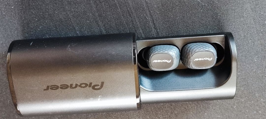 ヘッドホン Pioneer SE-C8TW(B)