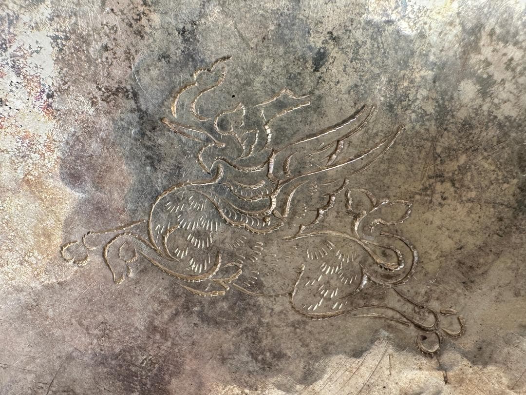 仏教美術　純銀 565g　人物図　鉢　仏具　チベット　ネパール　時代