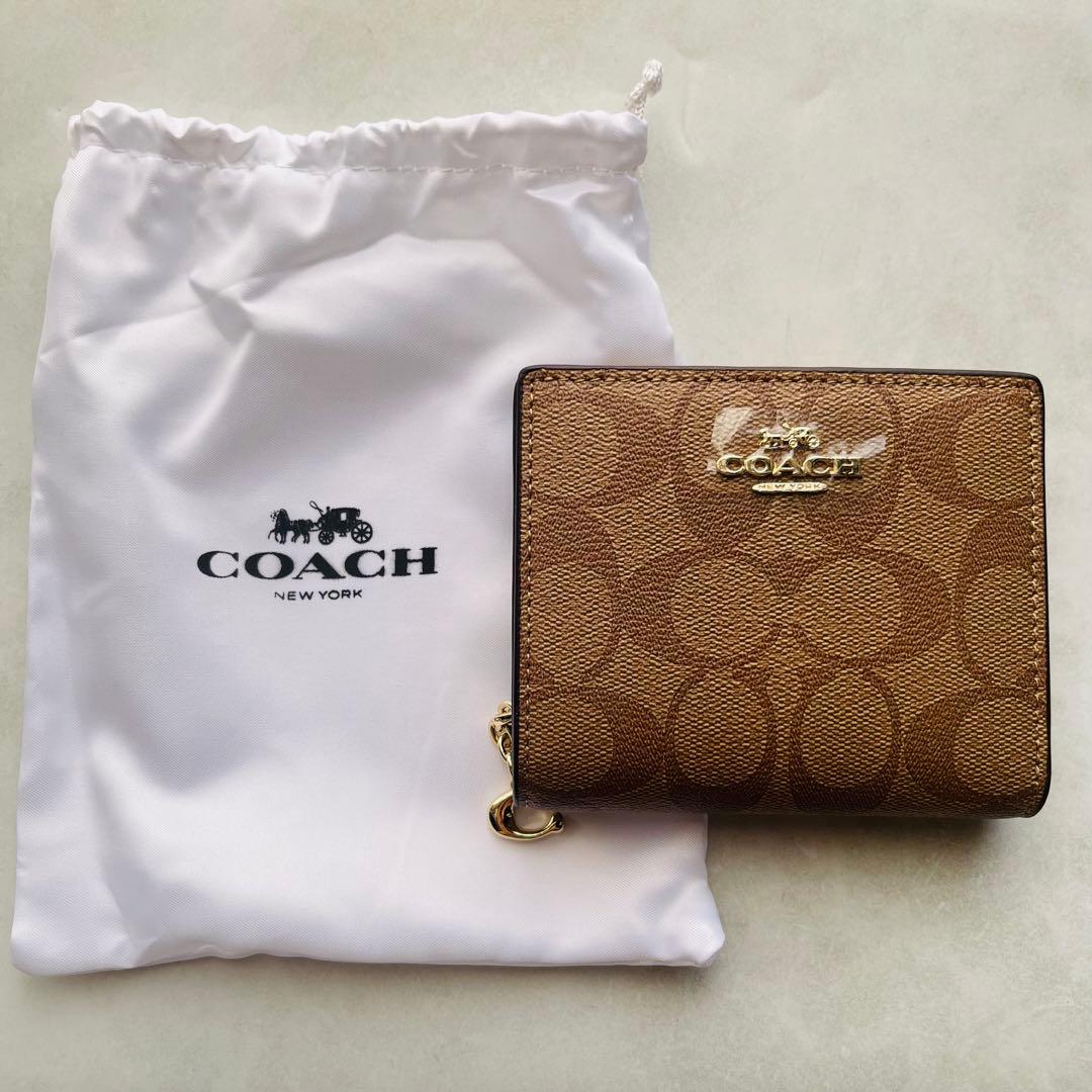 新品　コーチ　ミニ財布　財布　レディース　二つ折り
