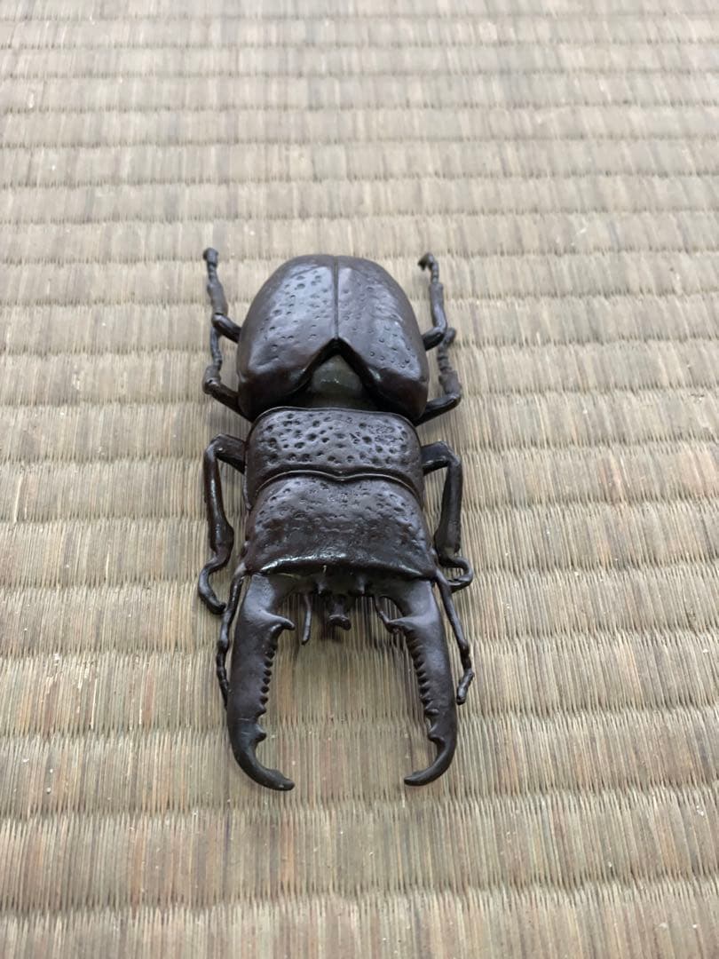 銅製　鍬形　金属工芸品