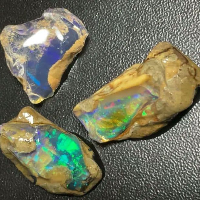 【40CT分】エチオピア　オパール　原石 3つセット　青　透明　ウェロ産