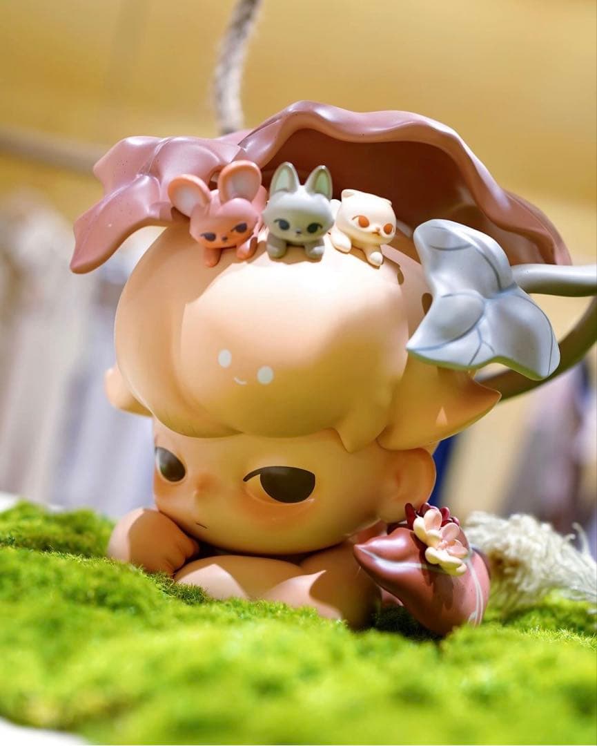 dimoo 枯葉　希少　絶版　ディムー　popmart ポップマート