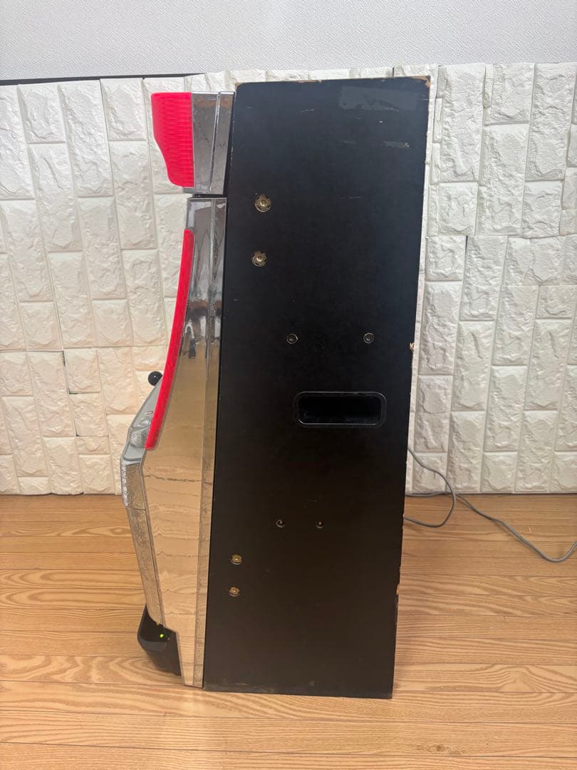 【送料込み】パチスロ リオデカーニバル 4号機 不要装置付き　実機