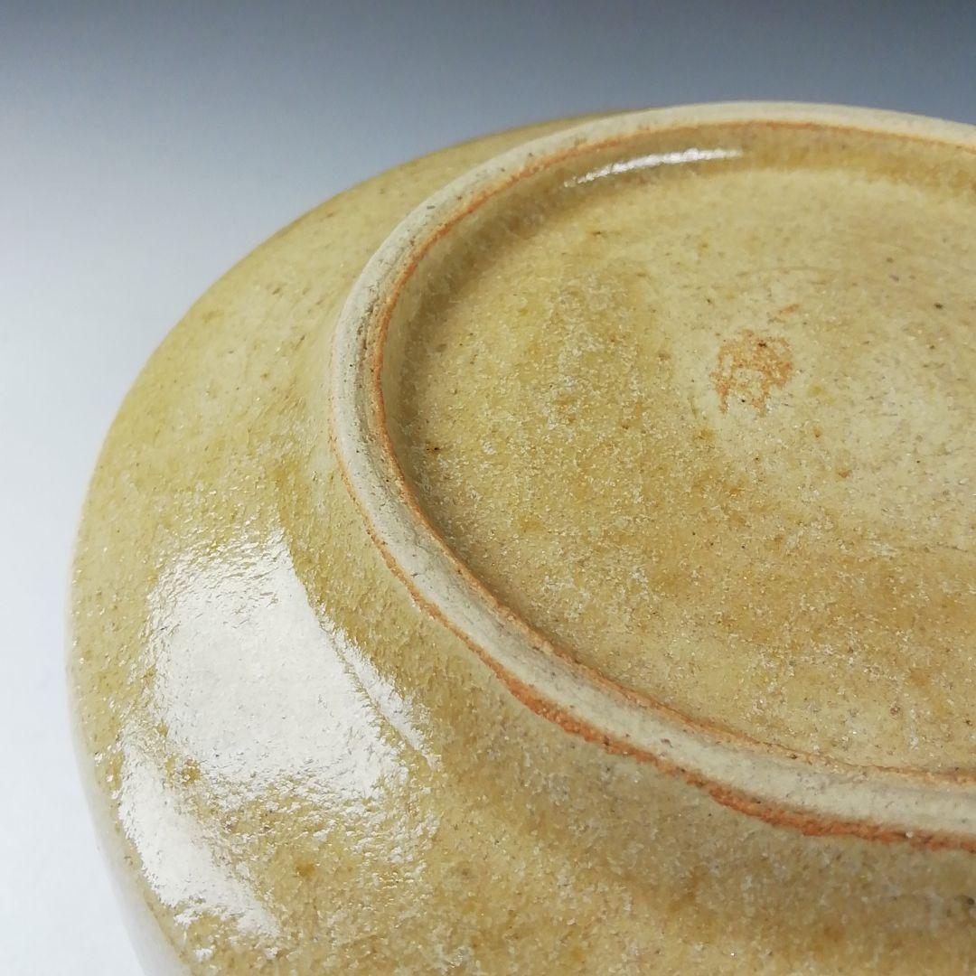 Ｔ５７７　茶碗　『黄瀬戸　茶碗　』『山下真喜』　共箱　抹茶碗　茶道具