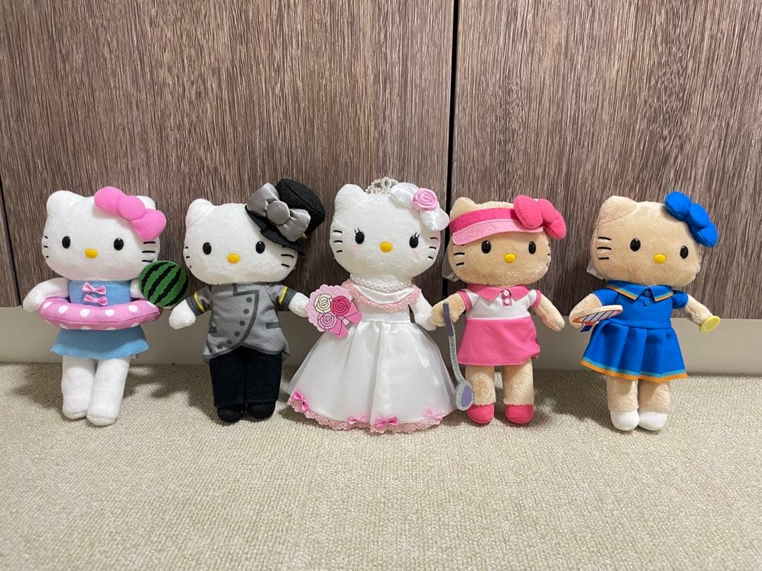 ハローキティ　エクシブ　XIV シークレット