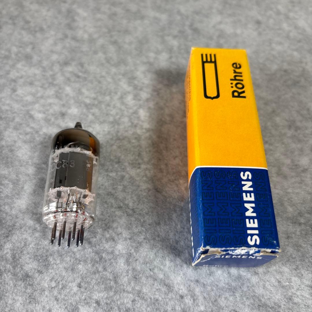 Philips ECG 7581A マッチドペア2本＋シーメンスECC83 1本