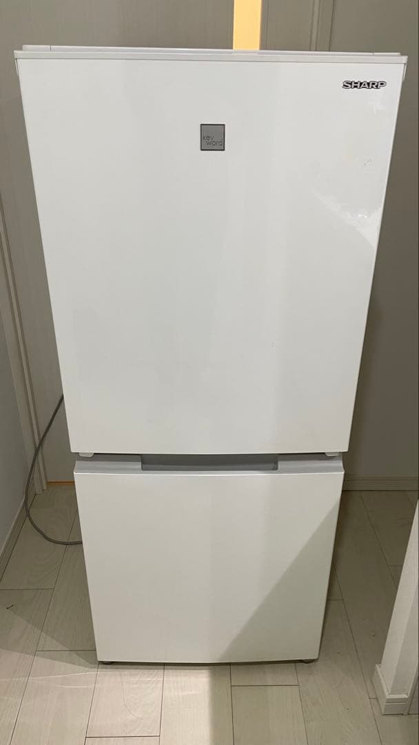 ※サーモン※【2021年製】SHARP ホワイト 2ドア冷蔵庫