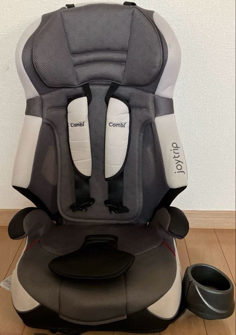 【セール】Combi ジュニアシート ジョイトリップ　エアスルーGC