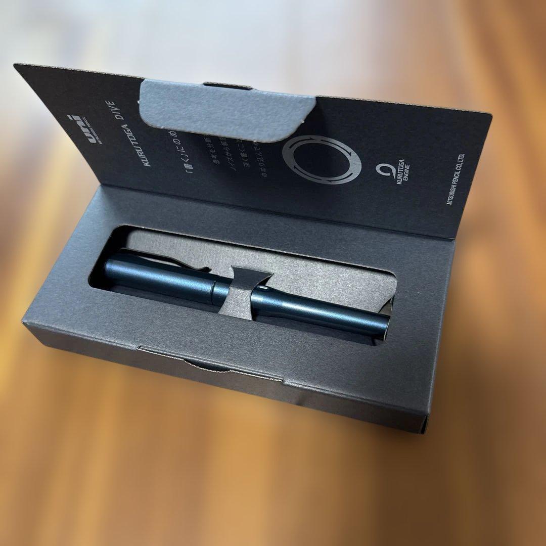 三菱鉛筆 クルトガダイブ　アビスブルー　正規品　箱入り シャープペンシル