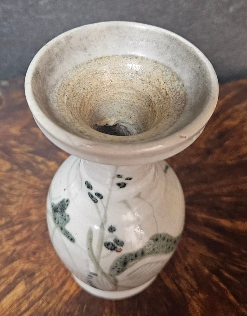 江戸時代中期　古伊万里　染付　草花の図　広口　花入れ　花生け　高 14.0cm