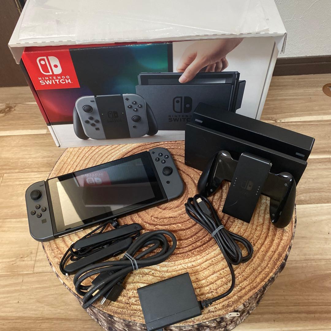 Nintendo Switch ニンテンドースイッチ本体　グレー ③