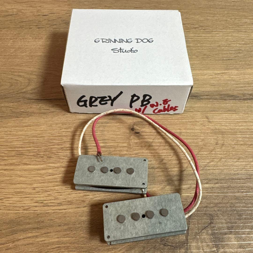 ベース GRINNING DOG GREY Precision Bass PICKUP