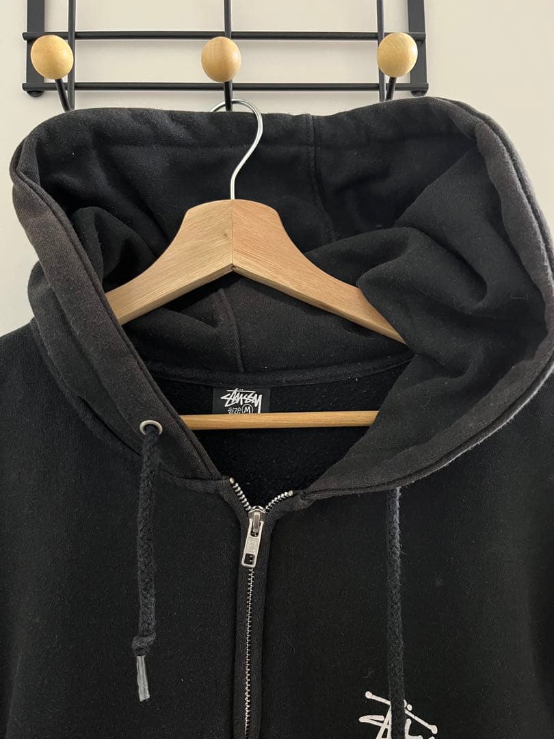 Stussy ブラック ジップアップパーカー M