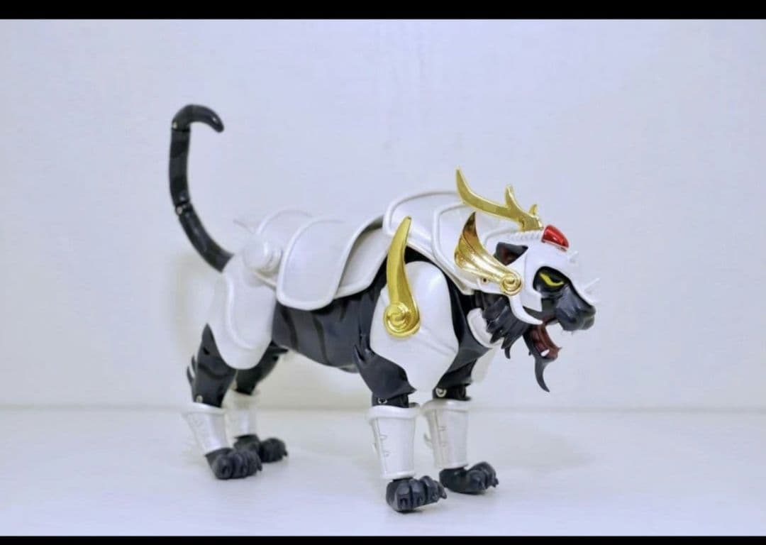 鎧伝サムライトルーパー 　輝皇帝烈火黒炎王　黑虎　可動　新品未開封