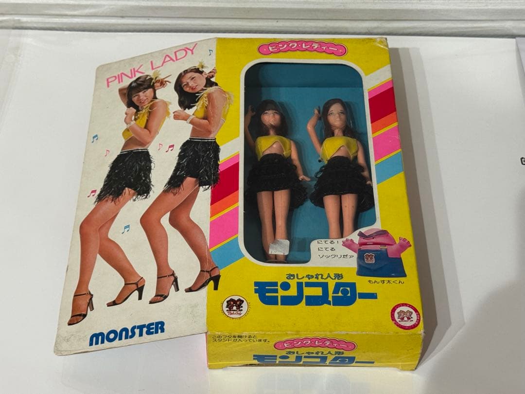 ピンクレディー　フィギュア　モンスター　当時物　箱キズ　未使用