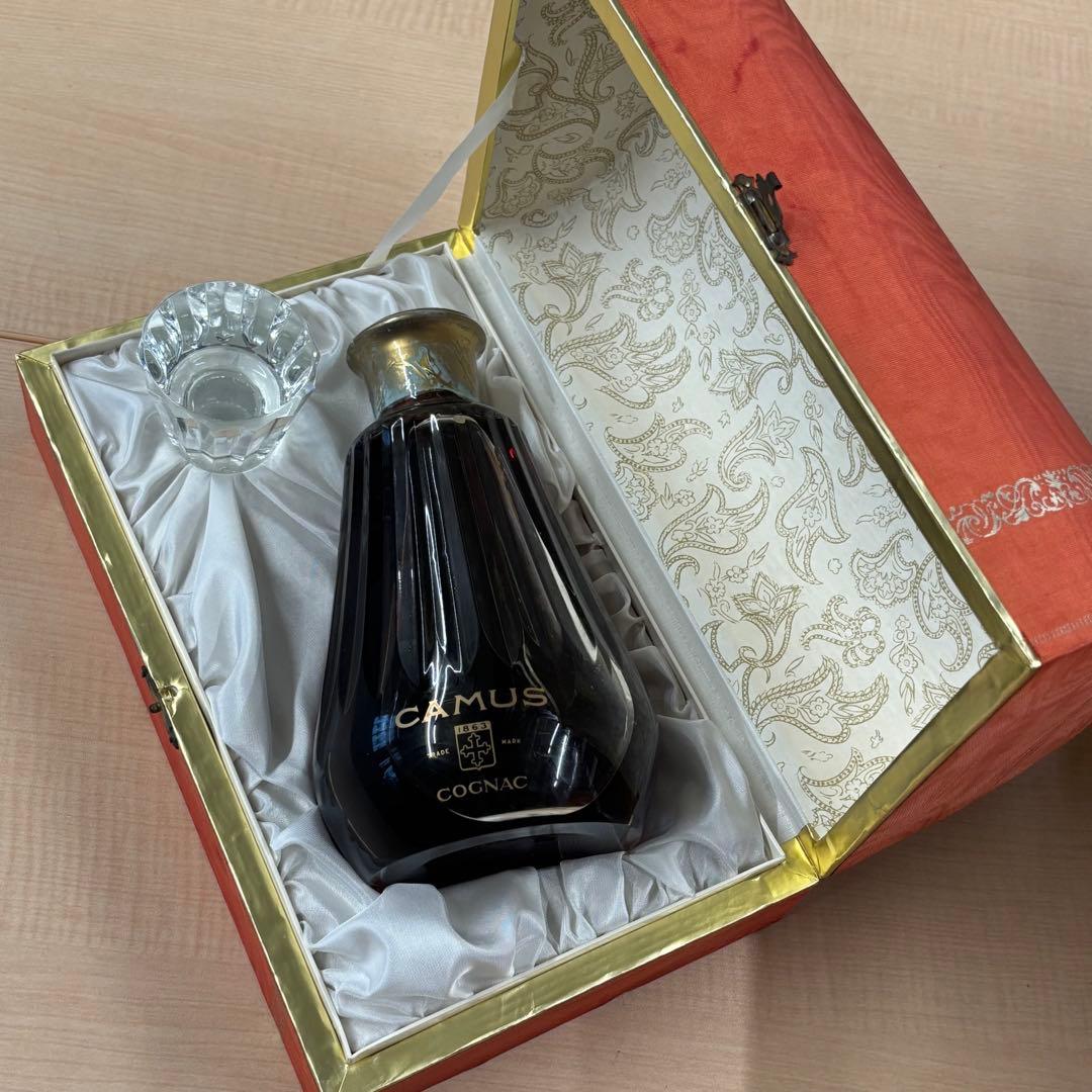 【美品】　CAMUS バカラ　クリスタルボトル　カミュ　カミュー　1863