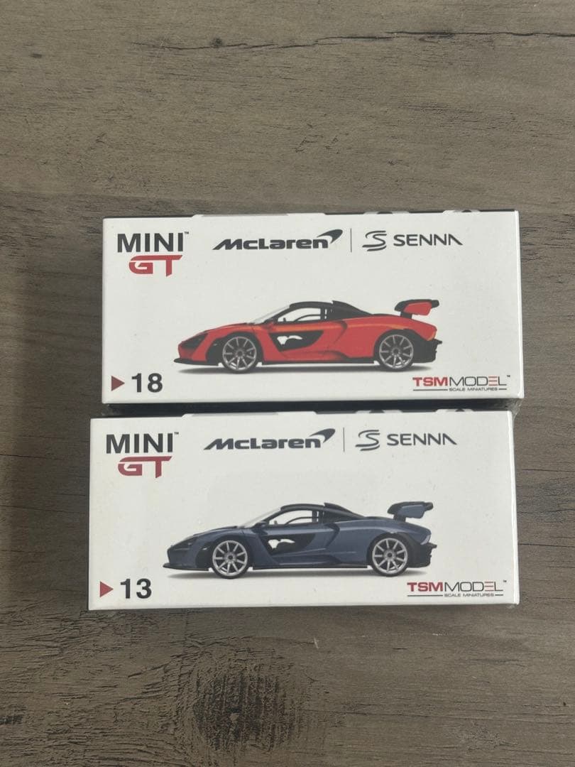 新品未開封！MINI GT McLaren Senna 赤 青 セット