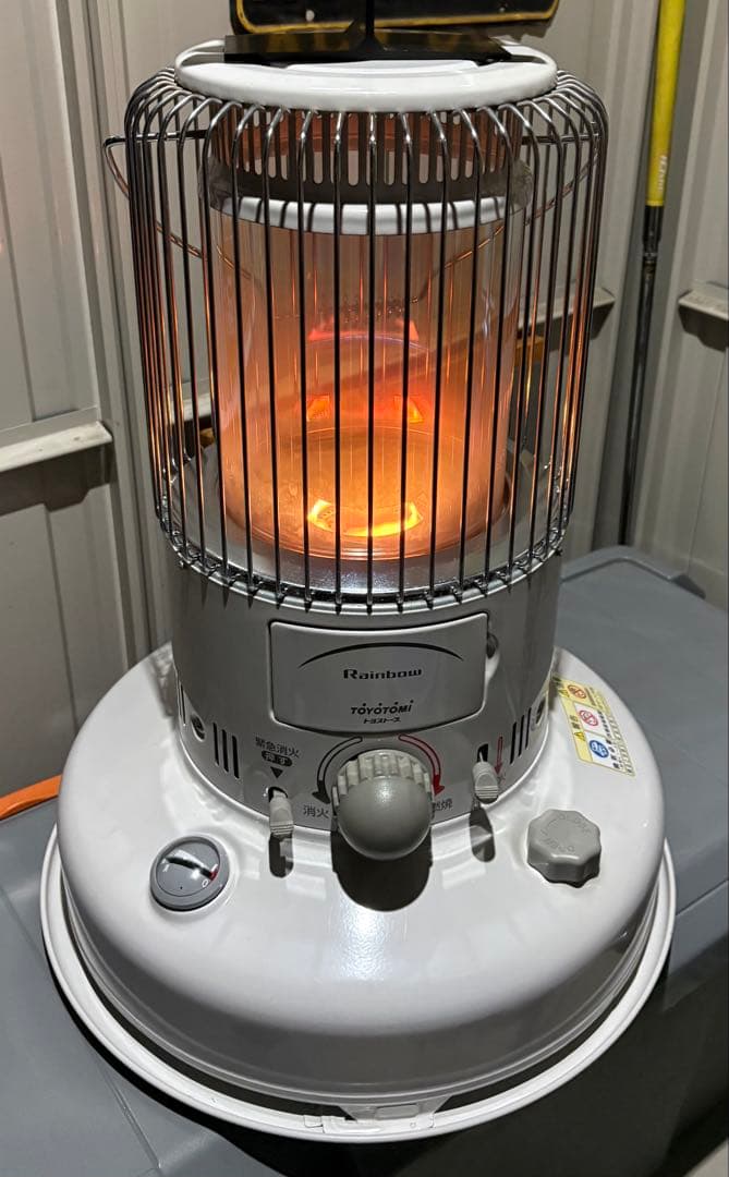 トヨトミ　対流型　レインボーストーブ RB-25F リサイクル段ボール発送