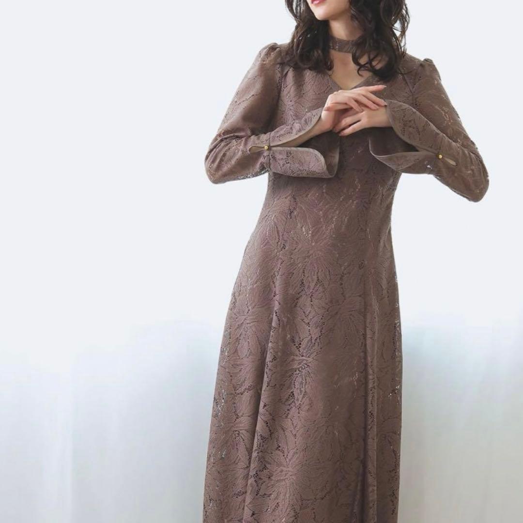 Kana バックオープンティアドロップワンピース