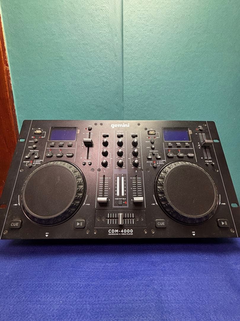 GEMINI ミキサー一体型　オールインワンDJプレーヤー/CDM-4000