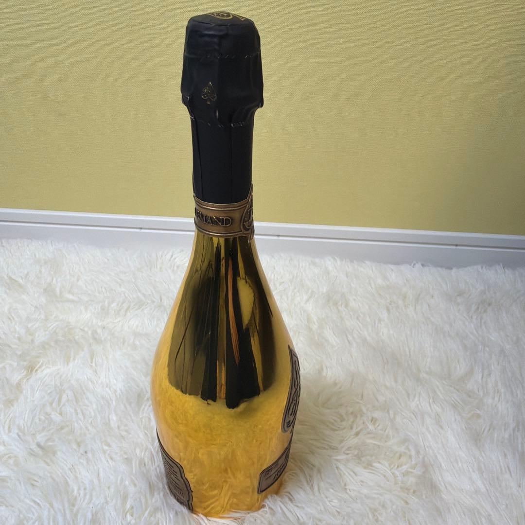 【美品】【未開封】アルマンドゴールドシャンパン 750ml 専用ケース付き