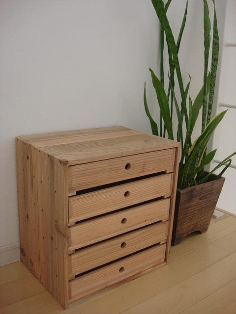 にんじゃ★送料無料★丸穴4段引き出し×2個