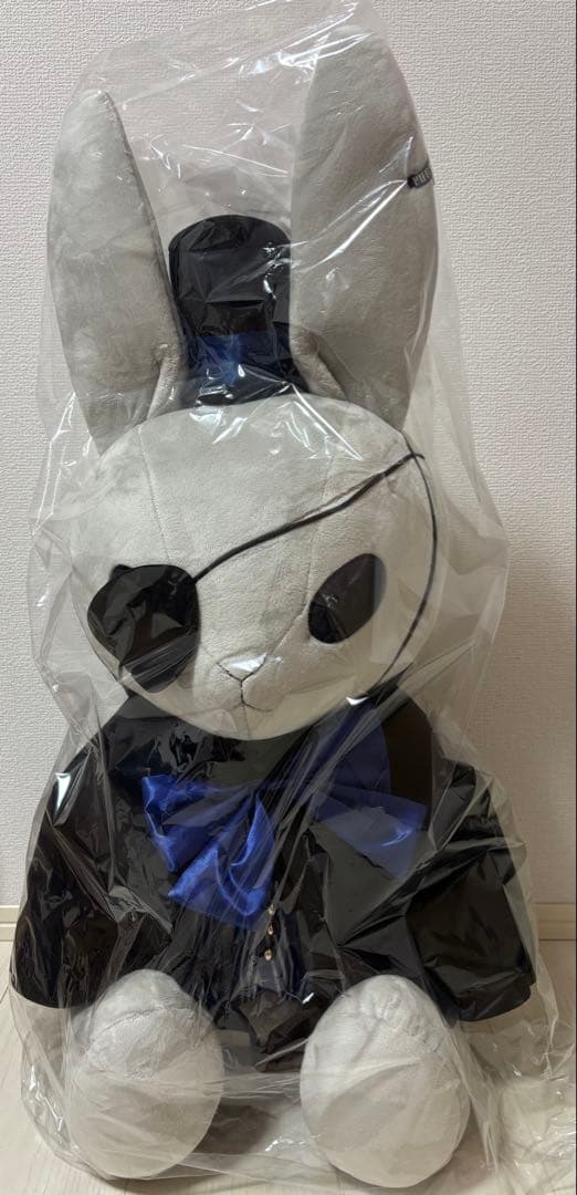 「黒執事 Black Label」ビッグビターラビット