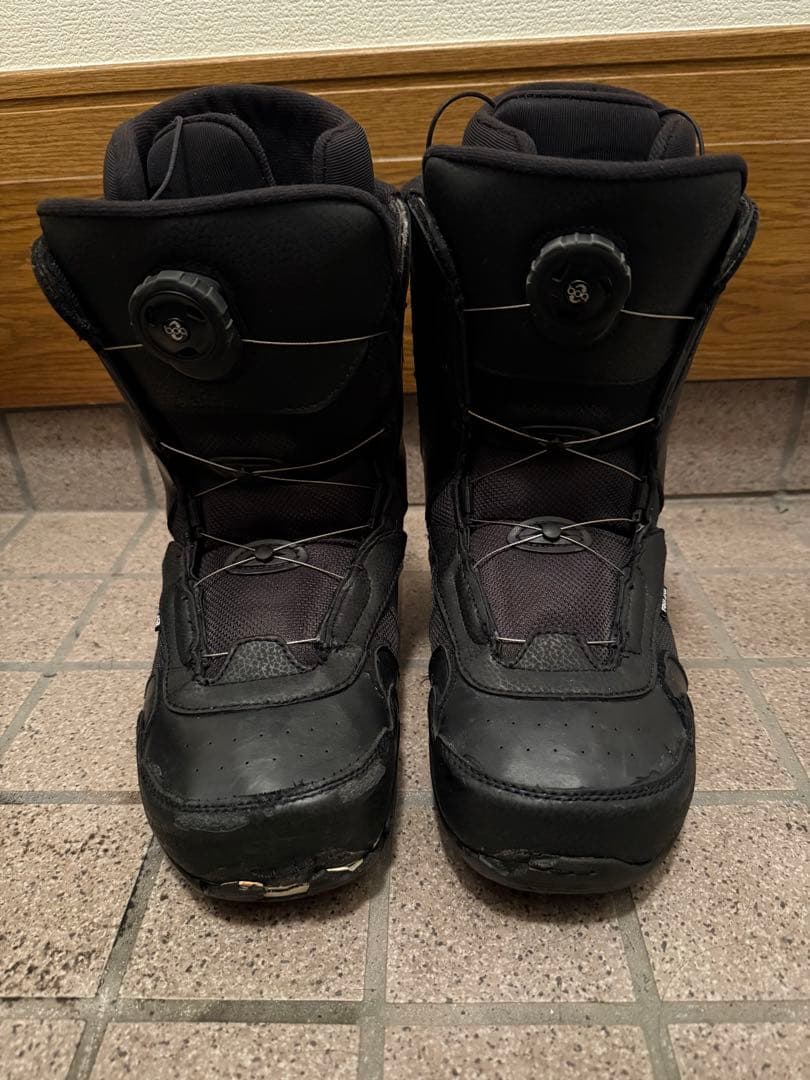 スノーボード　BOA ダイヤル式ブーツ