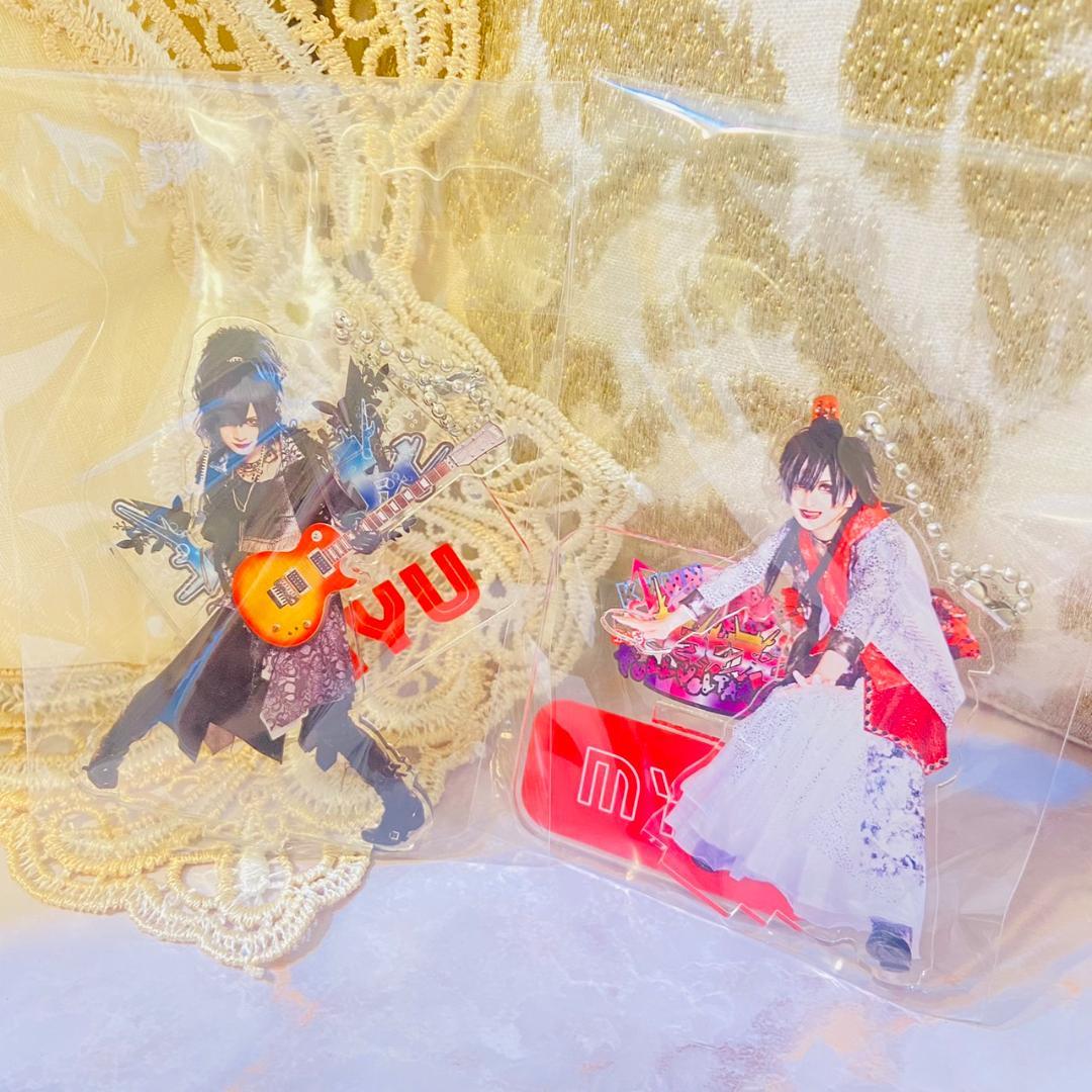 グラビティ myu アクリルキーホルダー アクリルスタンド 2個セット新品未使用