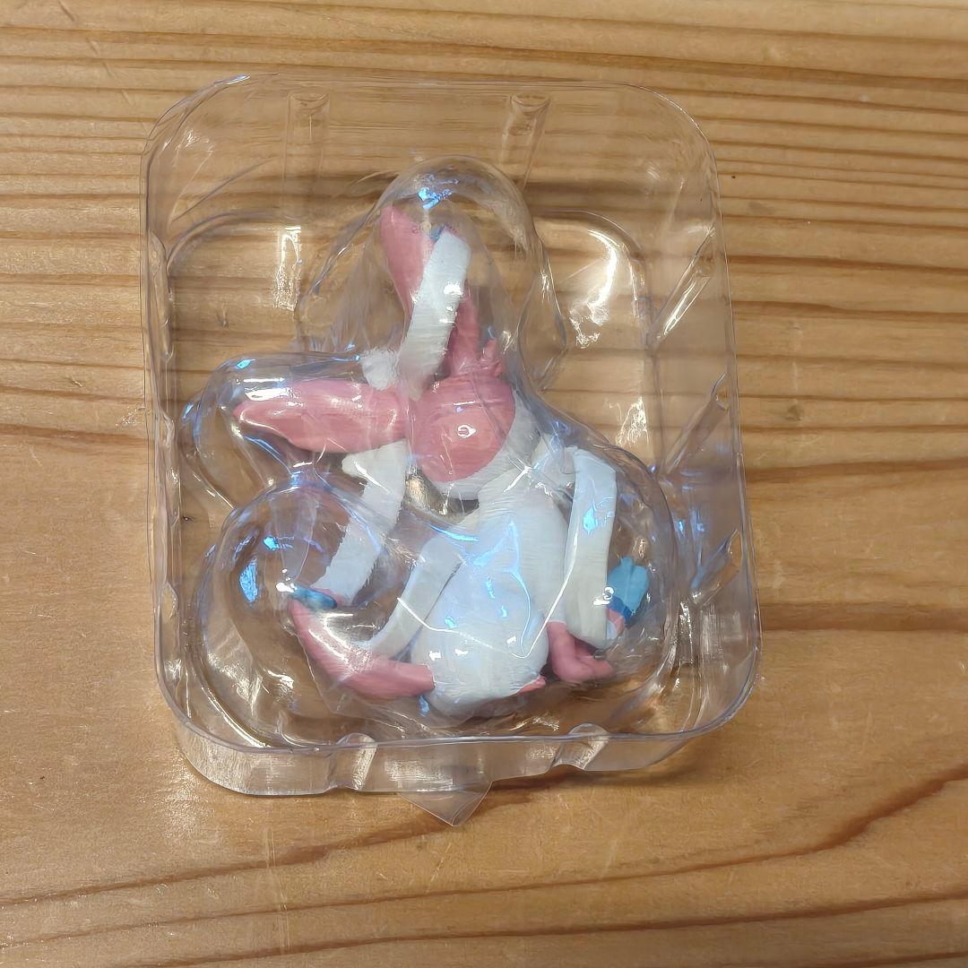 ポケモンスケールワールド パルデア イーブイ進化セット 未使用 ニンフィア付き