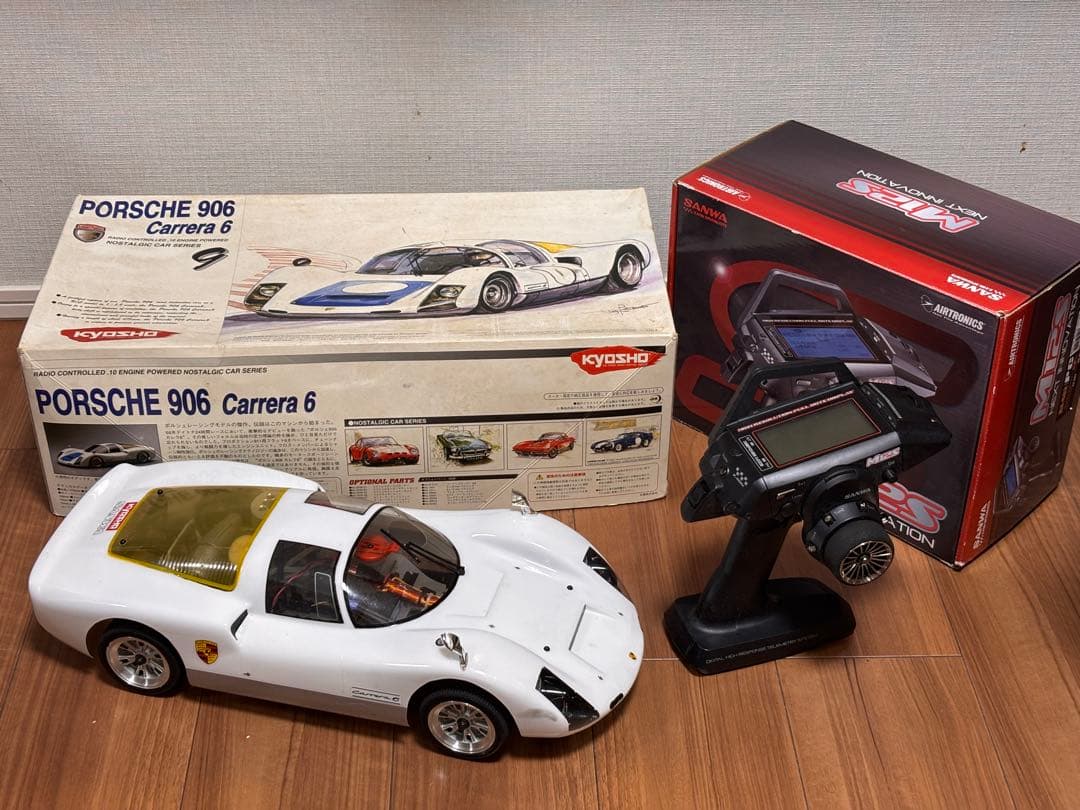 京商1/10ビンテージエンジンRCカー Porsche 906 フルセット