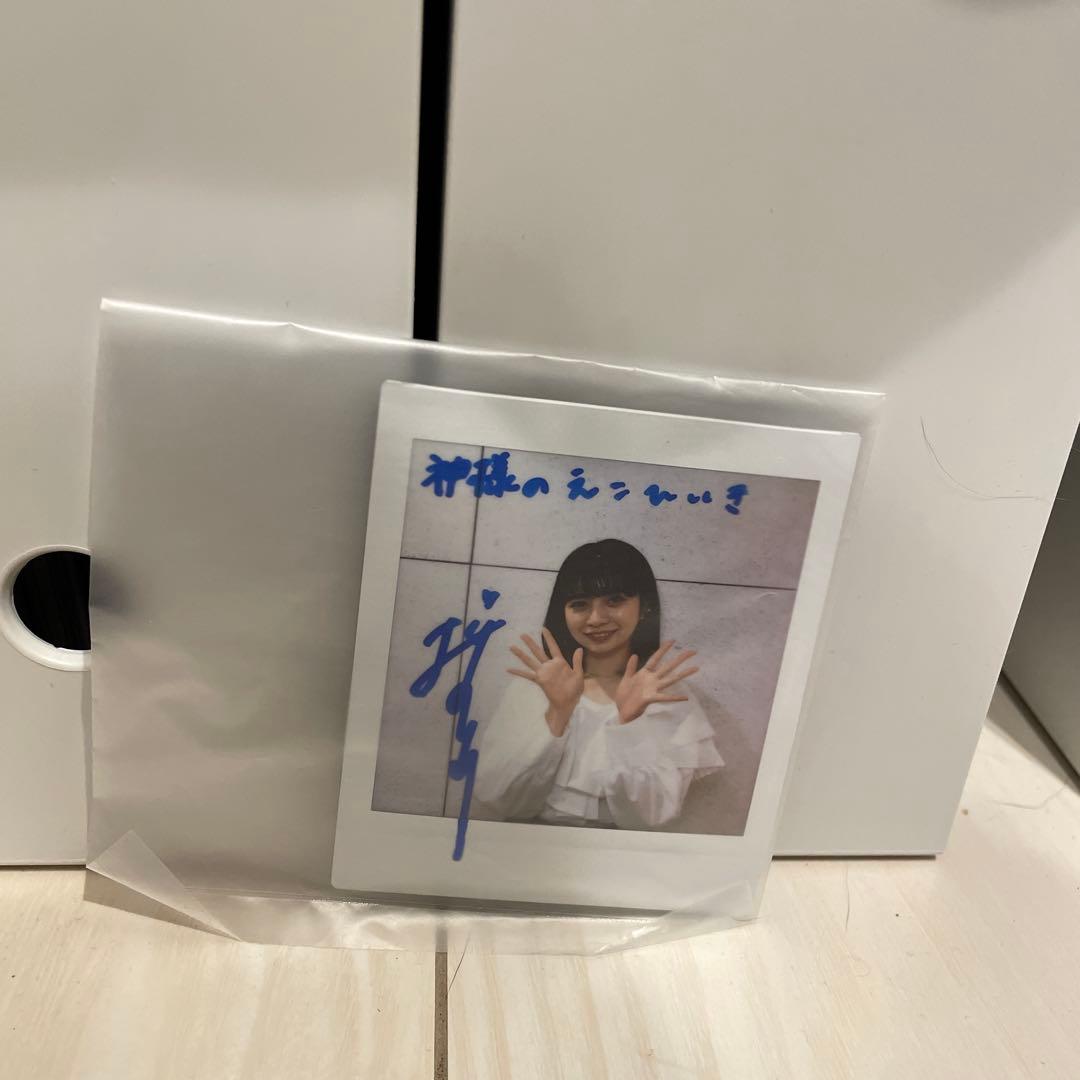 桜田ひより　サイン入りチェキ