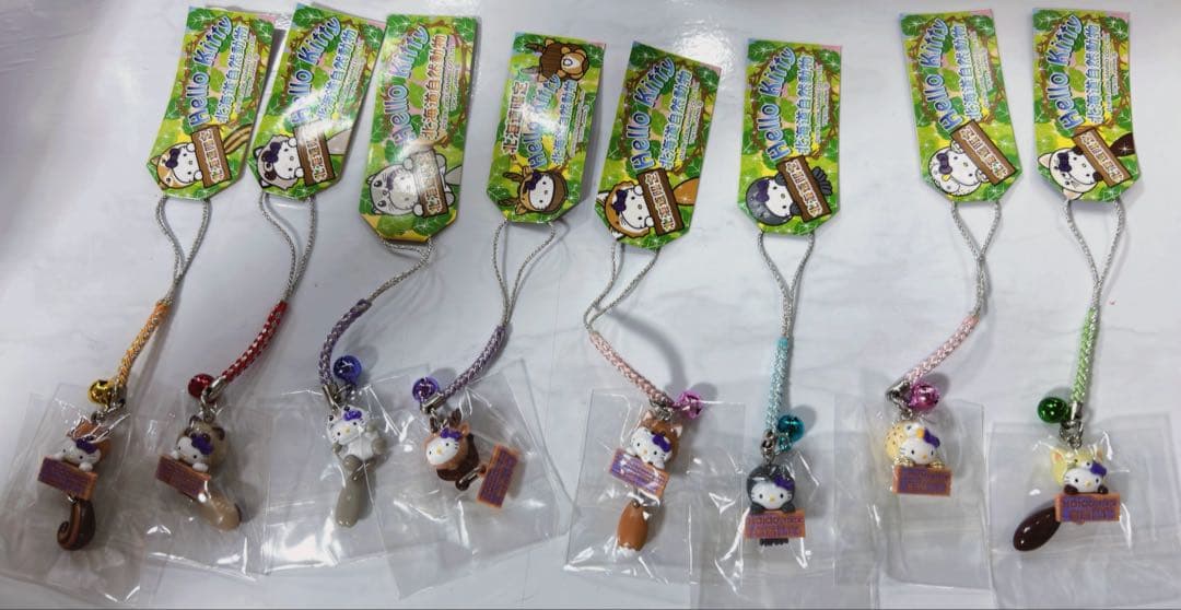 ご当地　ハローキティ　北海道自然動物　根付け　ストラップ