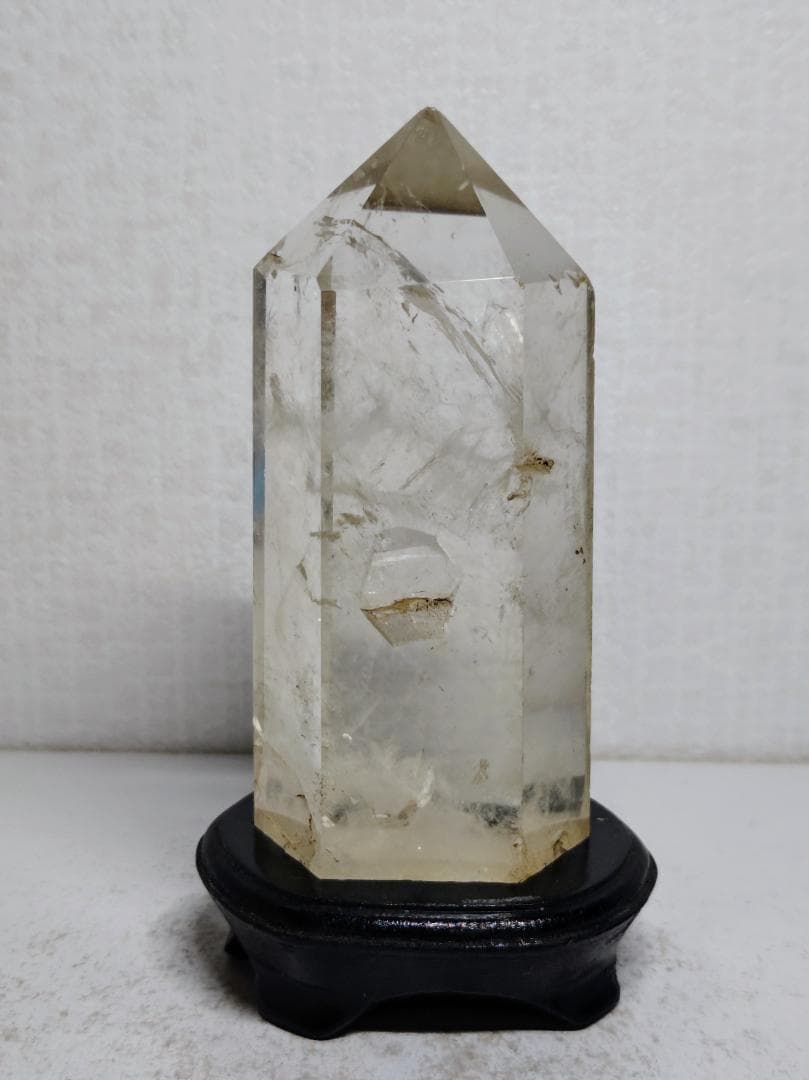 水晶 486g クォーツ 原石 鑑賞石 自然石 誕生石 宝石 鉱物 鉱石 水石