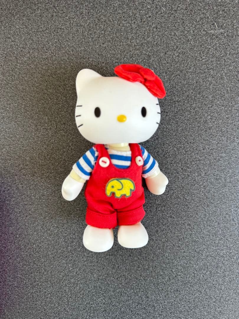 キティちゃん　フィギュア