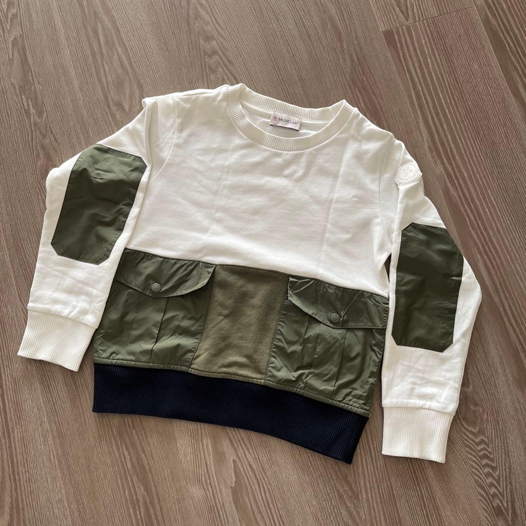 モンクレール　キッズ　トレーナー