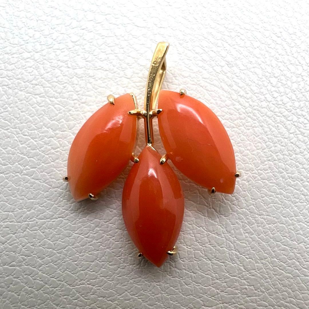 K18 ペンダントトップ　珊瑚　1.36 g