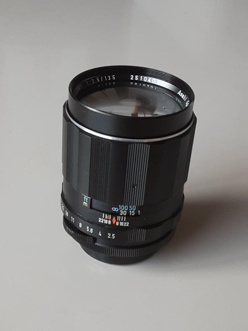 ペンタックス　スーパータクマー 135mm F2.5　専用フード・ケース付