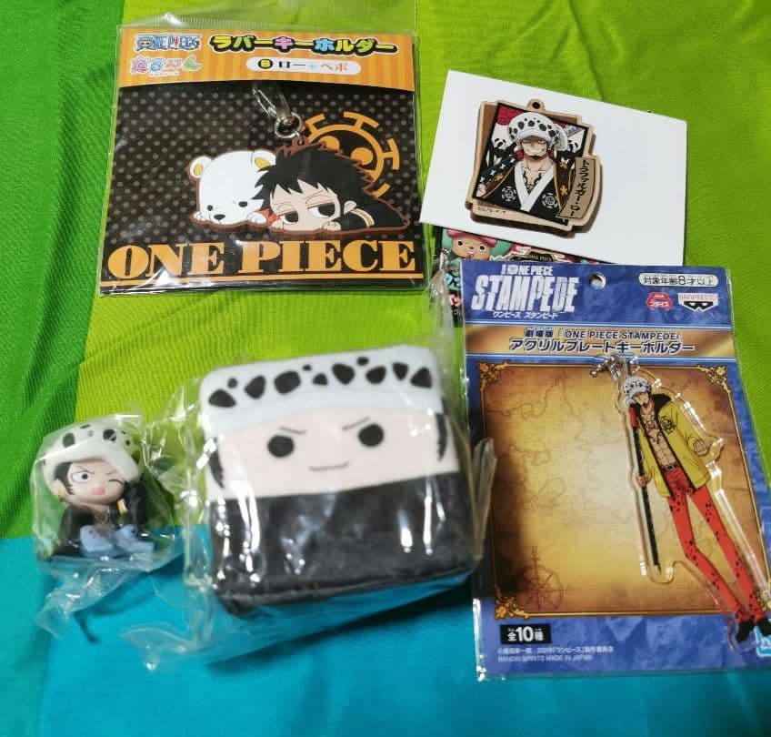 ONE PIECE トラファルガー・ロー グッズセット