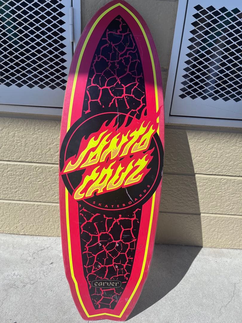 Santa Cruz Carver スケートボードデッキ