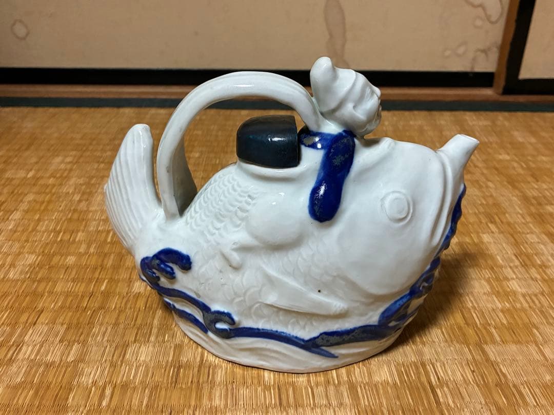 茶道具 白磁 魚型 陶器 手付き 急須 水柱 木箱付 中国美術？