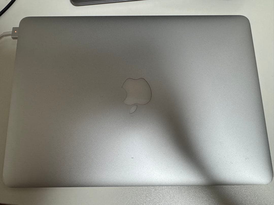 Apple MacBook Air 13インチ (2017) 本体　箱付き