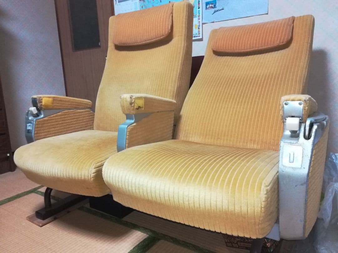 新幹線０系　グリーン車　座席　二人掛け　即使用可能